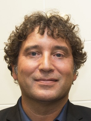 Dr Luis GARCIA